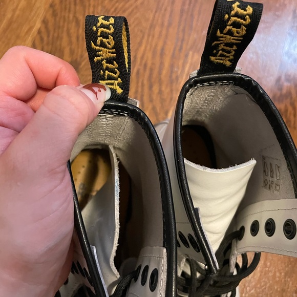 Doc Marten 1460 White size 6 - see photos - Picture 11 of 11